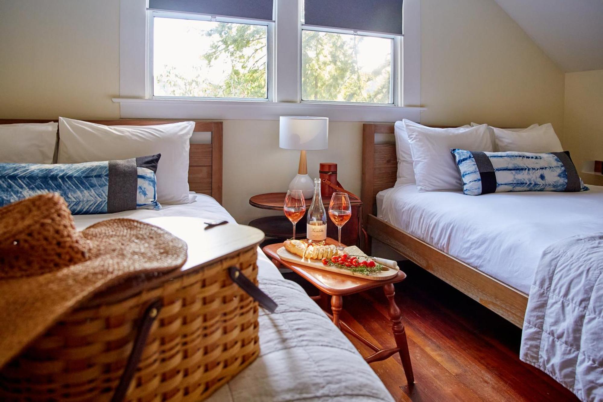 Mine And Farm, The Inn At Guerneville, Ca Pokoj fotografie